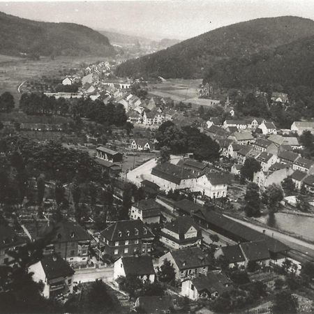 Die Mansarde ! Saarbrucken Bagian luar foto